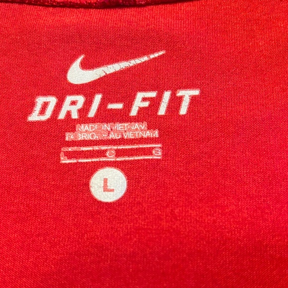 Jordan Women’s Heritage Diamond Shorts and Nike Shirt - Picture 8 of 9